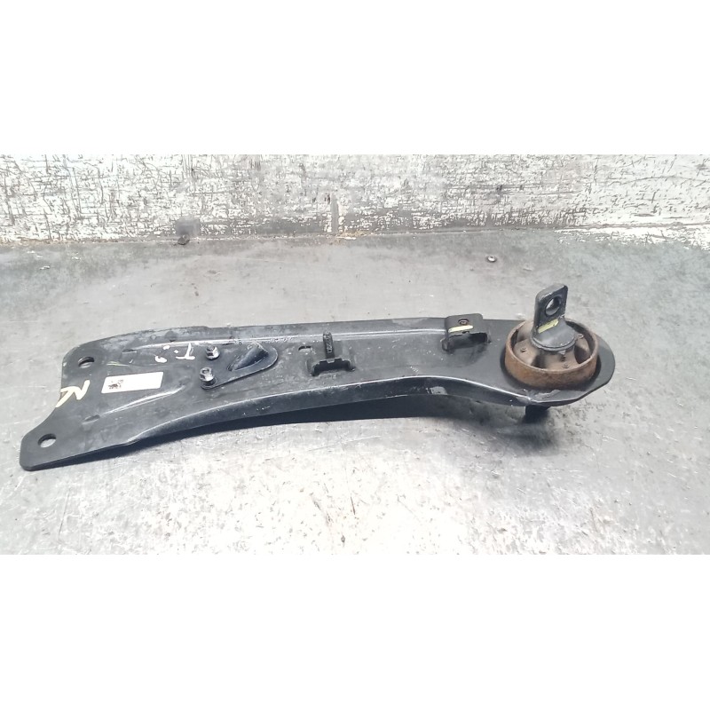 Recambio de brazo suspension inferior trasero derecho para hyundai i30 (pde, pd, pden) 2.0 n referencia OEM IAM 55280S0000  