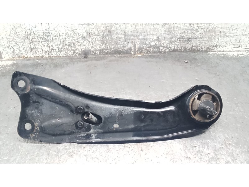 Recambio de brazo suspension inferior trasero derecho para hyundai i30 (pde, pd, pden) 2.0 n referencia OEM IAM 55280S0000  