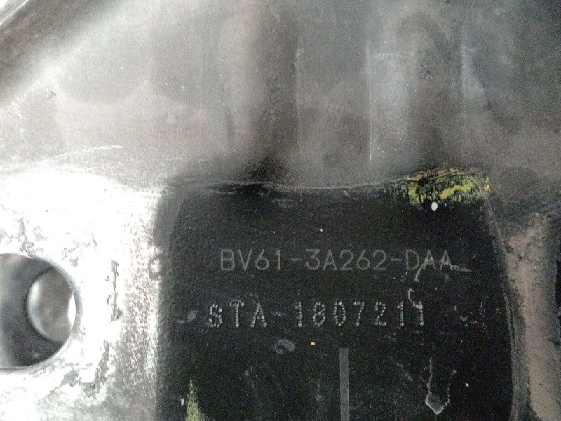 Recambio de brazo suspension inferior delantero derecho para ford focus iii 1.5 tdci referencia OEM IAM BV613A262DAA  