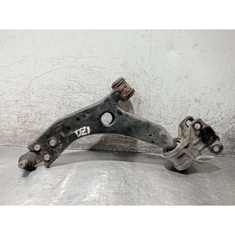 Recambio de brazo suspension inferior delantero izquierdo para ford focus iii 1.5 tdci referencia OEM IAM BV613A262DAA  