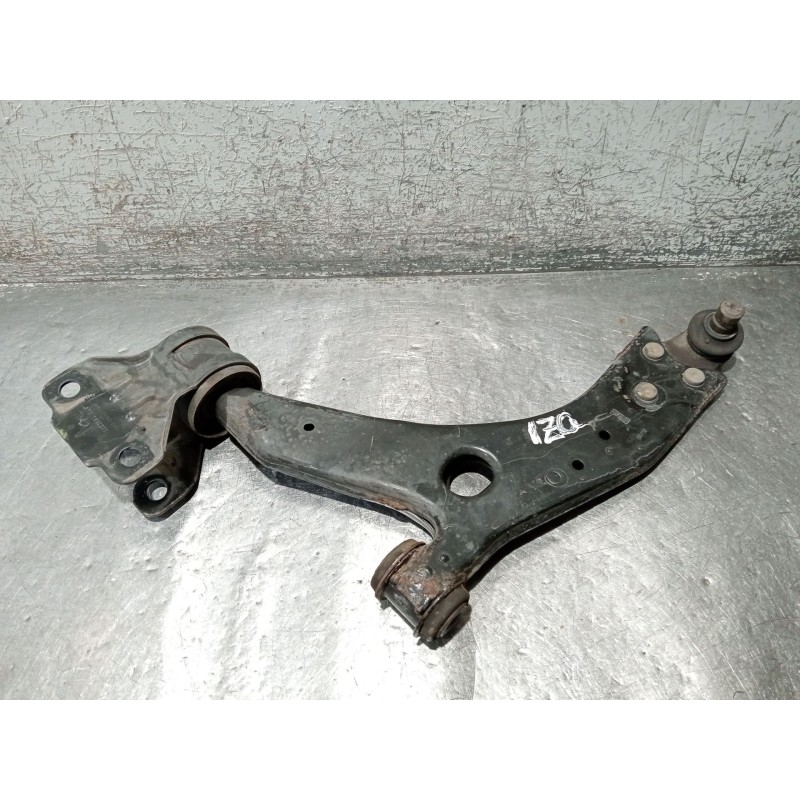 Recambio de brazo suspension inferior delantero izquierdo para ford focus iii 1.5 tdci referencia OEM IAM BV613A262DAA  