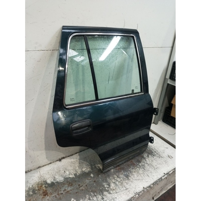 Recambio de puerta trasera derecha para kia sportage suv (k00) 2.0 td 4wd referencia OEM IAM  5P 