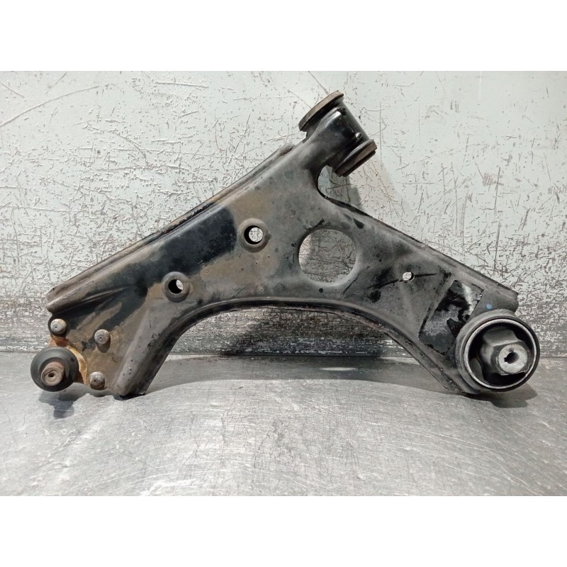 Recambio de brazo suspension inferior delantero izquierdo para fiat 500l (351_, 352_) 1.3 d multijet (199lxy1a, 199lxy11) refere