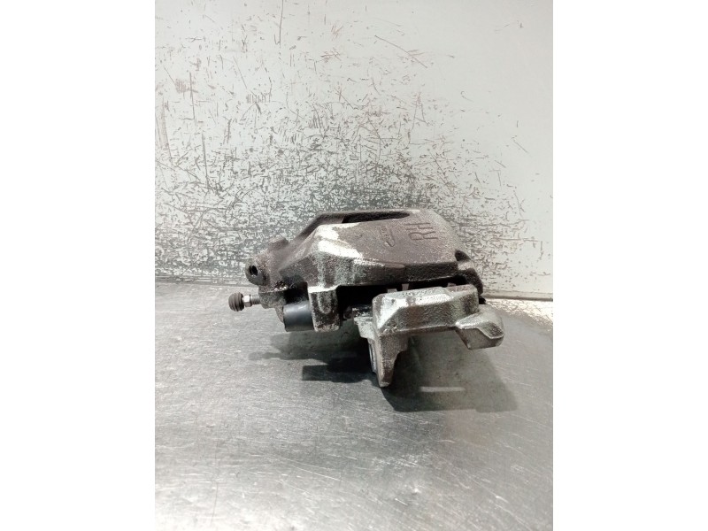 Recambio de pinza freno delantera derecha para ford focus iii 1.5 tdci referencia OEM IAM   