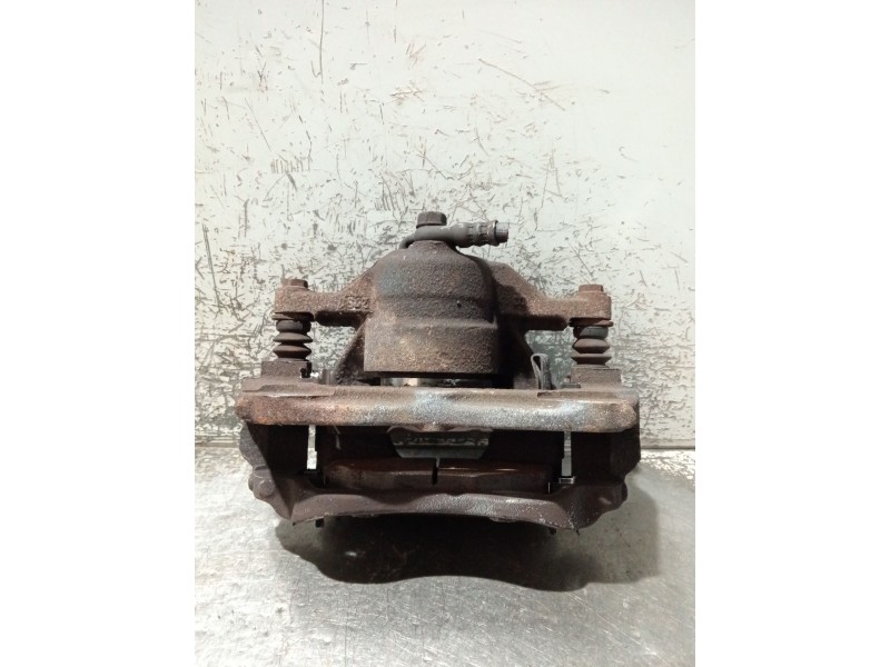 Recambio de pinza freno delantera derecha para toyota avensis sedán (_t27_) 2.0 d-4d (adt270_) referencia OEM IAM Y04303  