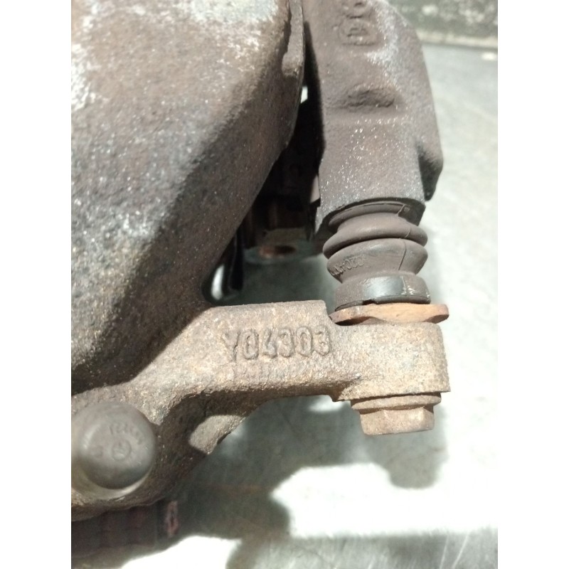 Recambio de pinza freno delantera derecha para toyota avensis sedán (_t27_) 2.0 d-4d (adt270_) referencia OEM IAM Y04303  