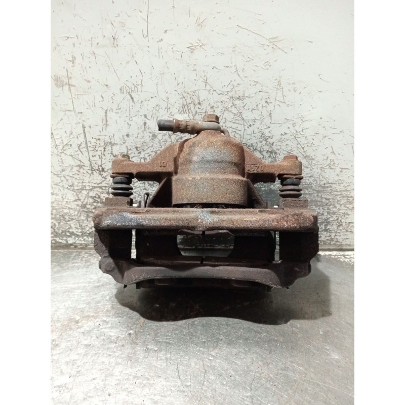 Recambio de pinza freno delantera izquierda para toyota avensis sedán (_t27_) 2.0 d-4d (adt270_) referencia OEM IAM Y04302  