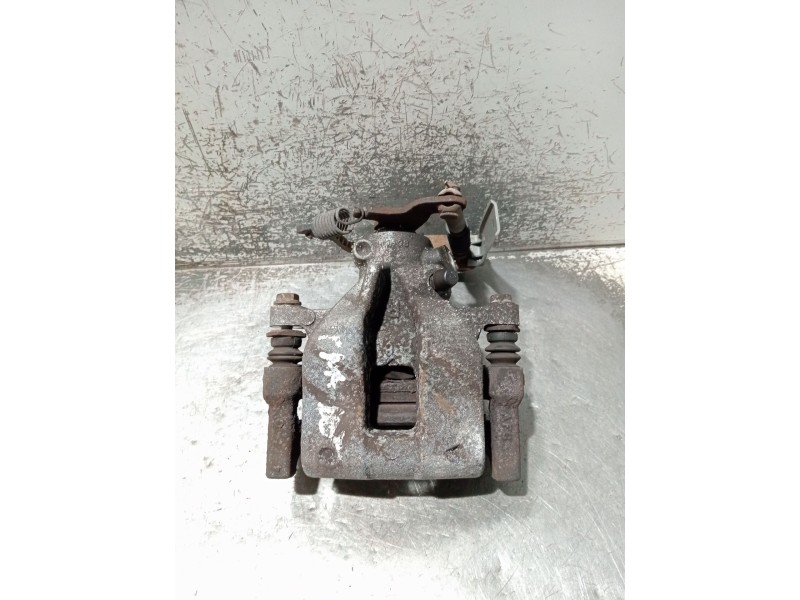 Recambio de pinza freno trasera derecha para toyota avensis sedán (_t27_) 2.0 d-4d (adt270_) referencia OEM IAM 0204Y04614  