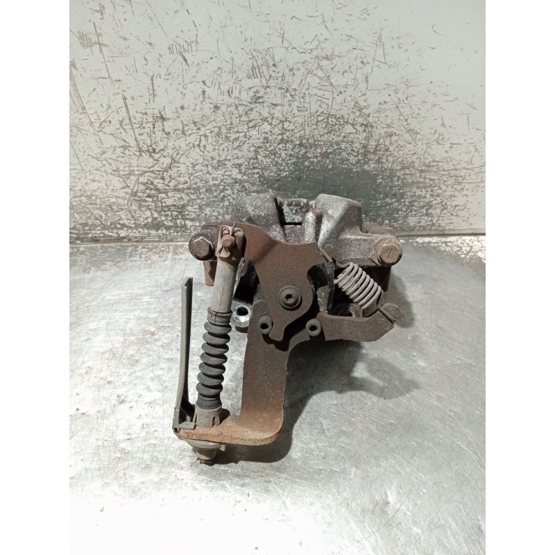 Recambio de pinza freno trasera derecha para toyota avensis sedán (_t27_) 2.0 d-4d (adt270_) referencia OEM IAM 0204Y04614  