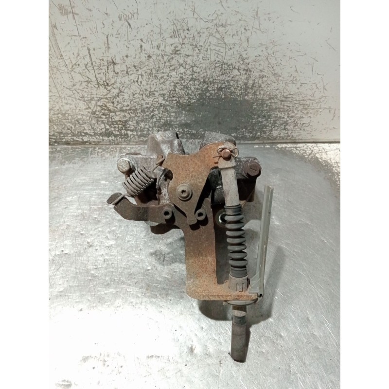 Recambio de pinza freno trasera izquierda para toyota avensis sedán (_t27_) 2.0 d-4d (adt270_) referencia OEM IAM 0204Y04613  