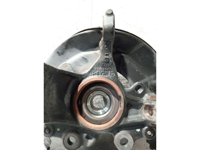 Recambio de mangueta delantera derecha para ford focus iii 1.5 tdci referencia OEM IAM AV613K170  