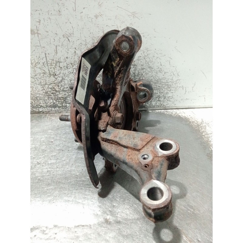 Recambio de mangueta delantera derecha para toyota avensis sedán (_t27_) 2.0 d-4d (adt270_) referencia OEM IAM 4321105090  