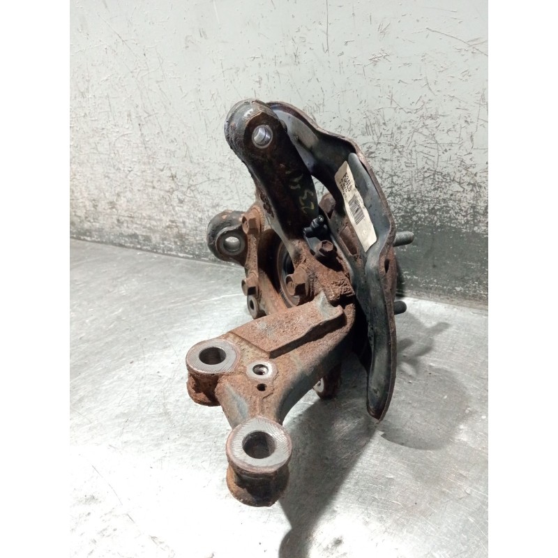 Recambio de mangueta delantera izquierda para toyota avensis sedán (_t27_) 2.0 d-4d (adt270_) referencia OEM IAM 4321205090  