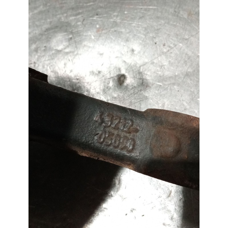 Recambio de mangueta delantera izquierda para toyota avensis sedán (_t27_) 2.0 d-4d (adt270_) referencia OEM IAM 4321205090  