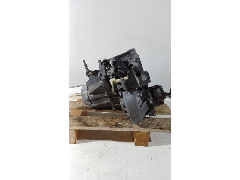 Recambio de caja cambios para peugeot 308 i (4a_, 4c_) 1.6 16v referencia OEM IAM 20DP42 5v 3961427B