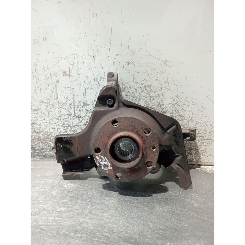 Recambio de mangueta delantera derecha para fiat 500l (351_, 352_) 1.3 d multijet (199lxy1a, 199lxy11) referencia OEM IAM 557009