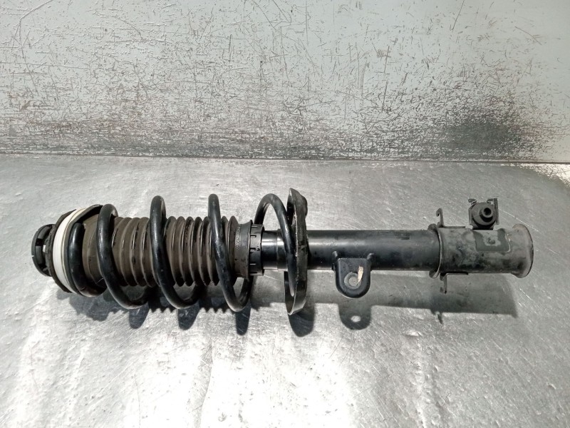 Recambio de amortiguador delantero izquierdo para fiat 500l (351_, 352_) 1.3 d multijet (199lxy1a, 199lxy11) referencia OEM IAM 