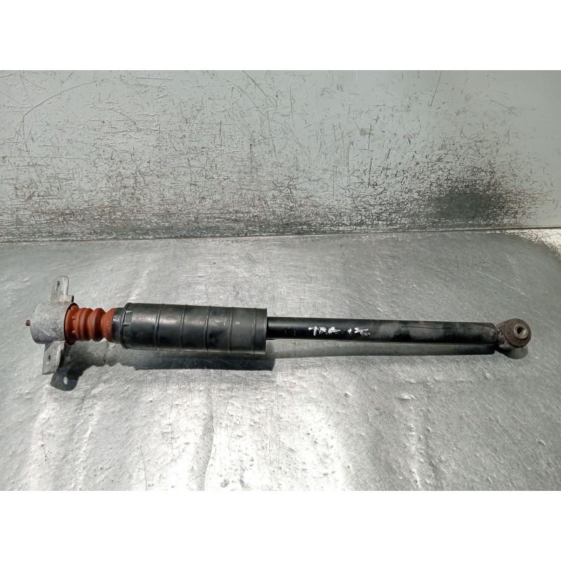 Recambio de amortiguador trasero izquierdo para fiat 500l (351_, 352_) 1.3 d multijet (199lxy1a, 199lxy11) referencia OEM IAM 51