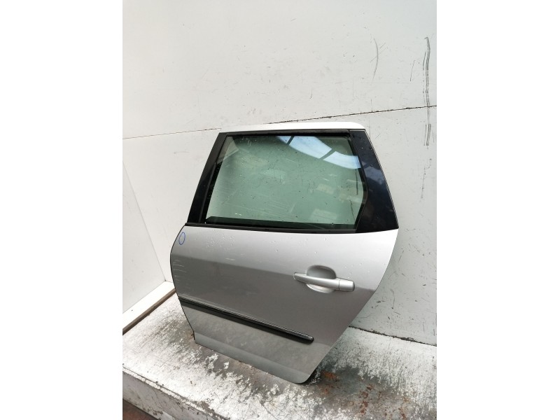 Recambio de puerta trasera izquierda para peugeot 407 sw (6e_, 6d_) 2.0 hdi 135 referencia OEM IAM MIRAR FOTOS 5P 