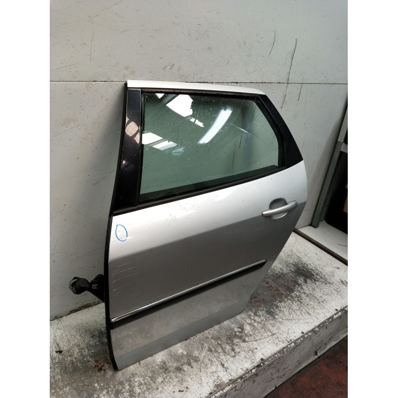Recambio de puerta trasera izquierda para peugeot 407 sw (6e_, 6d_) 2.0 hdi 135 referencia OEM IAM MIRAR FOTOS 5P 