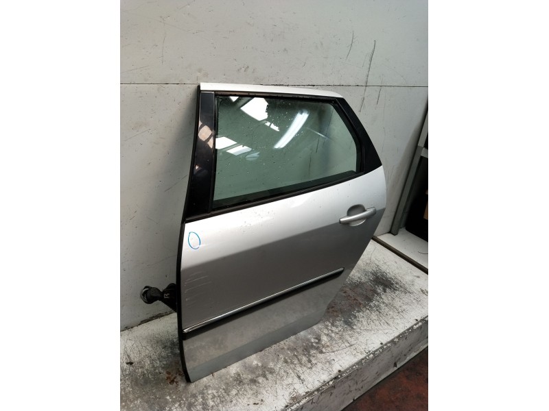 Recambio de puerta trasera izquierda para peugeot 407 sw (6e_, 6d_) 2.0 hdi 135 referencia OEM IAM MIRAR FOTOS 5P 