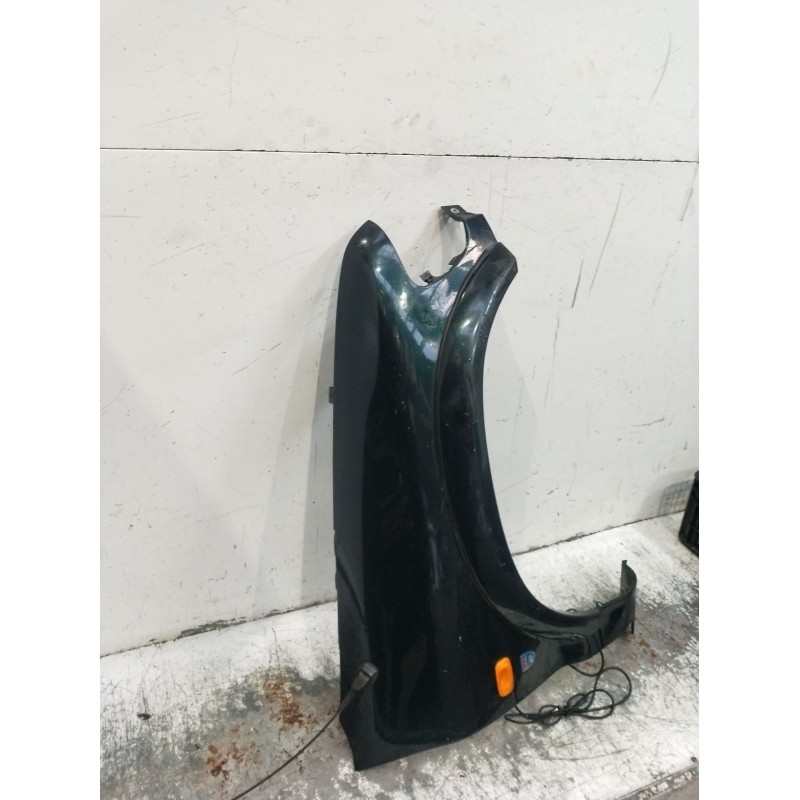 Recambio de aleta delantera derecha para kia sportage suv (k00) 2.0 td 4wd referencia OEM IAM   