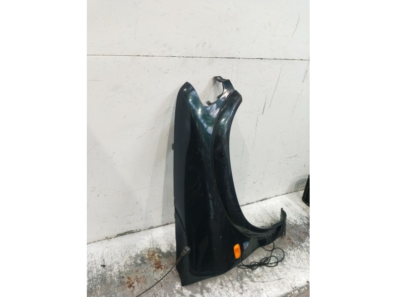 Recambio de aleta delantera derecha para kia sportage suv (k00) 2.0 td 4wd referencia OEM IAM   