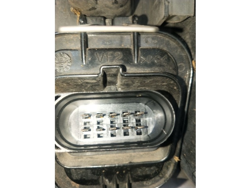Recambio de faro derecho para volkswagen golf iv (1j1) 1.6 referencia OEM IAM 1J1941016C 67736940 VER FOTOS