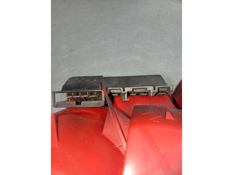 Recambio de piloto trasero izquierdo para audi 80 b4 sedán (8c2) 1.9 tdi referencia OEM IAM   