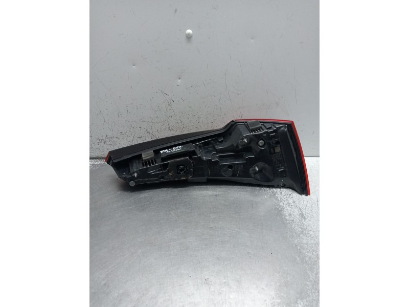 Recambio de piloto trasero derecho interior para audi q5 (fyb, fyg) 40 tdi mild hybrid quattro referencia OEM IAM 80A945076B 80A