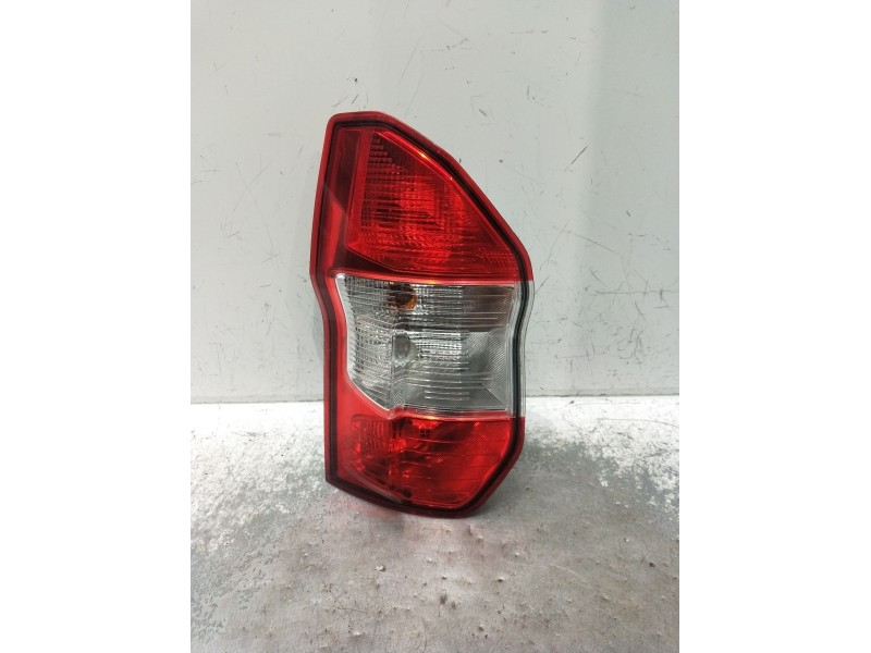 Recambio de piloto trasero izquierdo para ford transit courier b460 furgoneta/monovolumen 1.5 tdci referencia OEM IAM ET7613405A