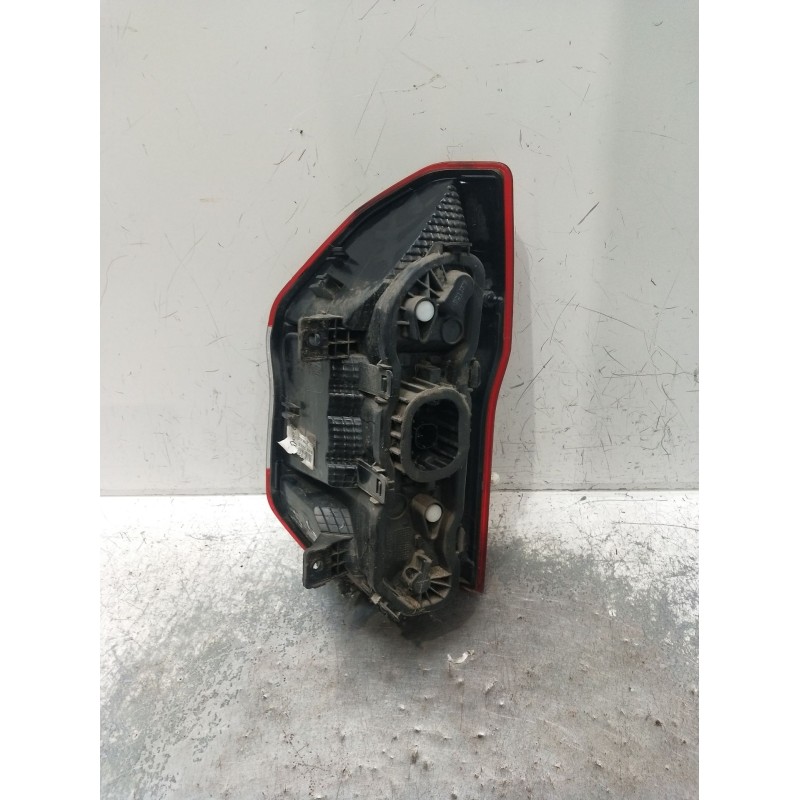 Recambio de piloto trasero izquierdo para ford transit courier b460 furgoneta/monovolumen 1.5 tdci referencia OEM IAM ET7613405A