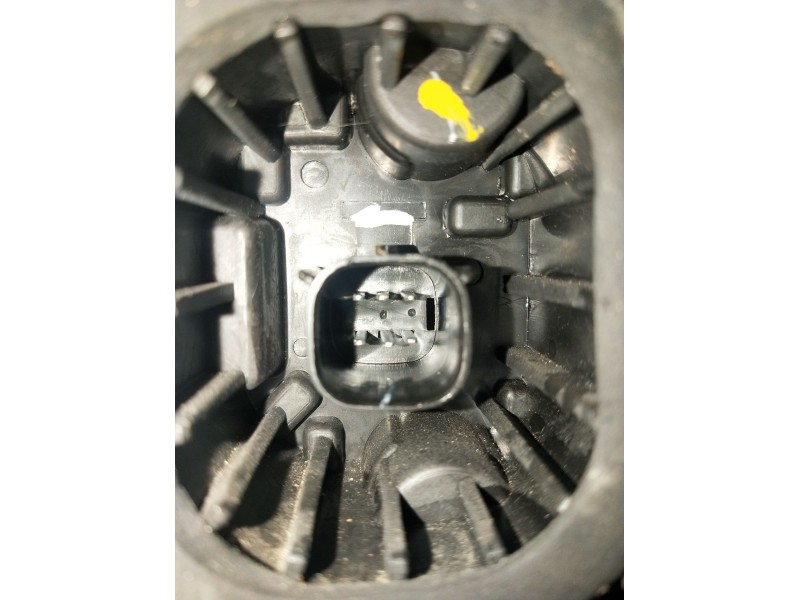 Recambio de piloto trasero izquierdo para ford transit courier b460 furgoneta/monovolumen 1.5 tdci referencia OEM IAM ET7613405A