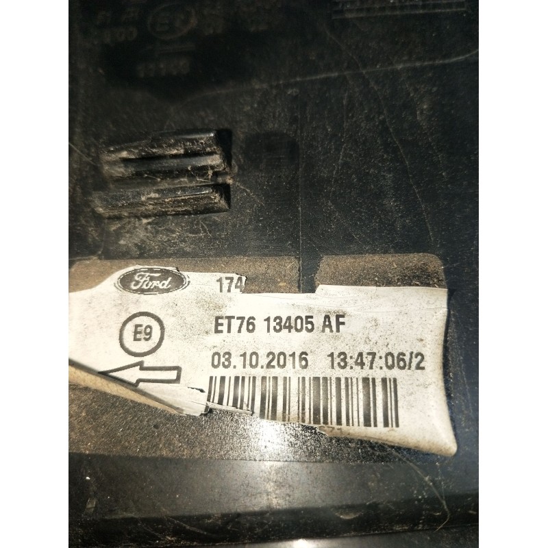 Recambio de piloto trasero izquierdo para ford transit courier b460 furgoneta/monovolumen 1.5 tdci referencia OEM IAM ET7613405A