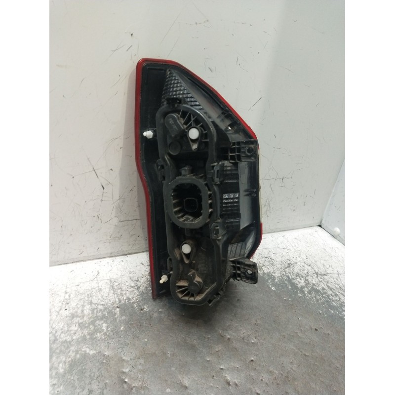 Recambio de piloto trasero derecho para ford transit courier b460 furgoneta/monovolumen 1.5 tdci referencia OEM IAM ET7613N004AD