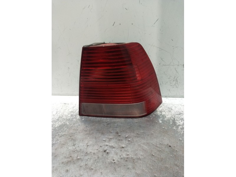 Recambio de piloto trasero derecho para volkswagen bora i (1j2) 1.9 tdi referencia OEM IAM 1J5945096AB 1J5945112AA 