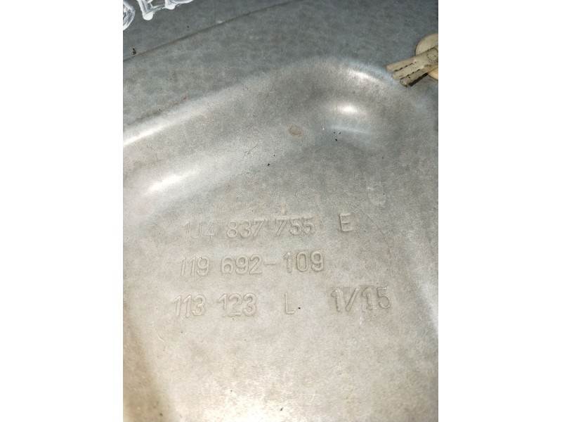 Recambio de elevalunas delantero izquierdo para volkswagen bora i (1j2) 1.9 tdi referencia OEM IAM 1J4837755E 5P 