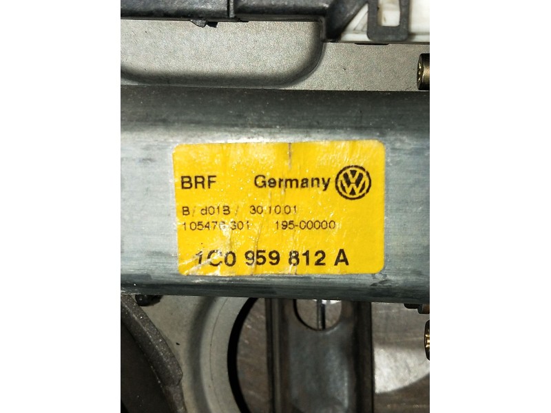 Recambio de elevalunas trasero derecho para volkswagen bora i (1j2) 1.9 tdi referencia OEM IAM 1CO959812A 5P 