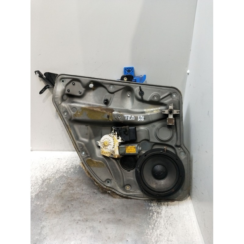 Recambio de elevalunas trasero izquierdo para volkswagen bora i (1j2) 1.9 tdi referencia OEM IAM 1C0959811A 5P 