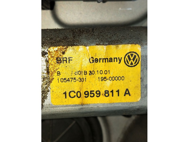 Recambio de elevalunas trasero izquierdo para volkswagen bora i (1j2) 1.9 tdi referencia OEM IAM 1C0959811A 5P 