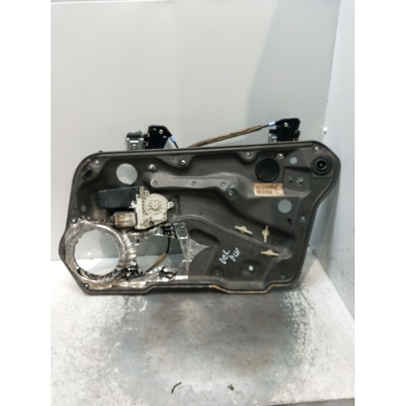 Recambio de elevalunas delantero derecho para volkswagen bora i (1j2) 1.9 tdi referencia OEM IAM 105466301 5P 