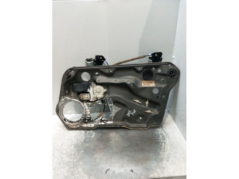 Recambio de elevalunas delantero derecho para volkswagen bora i (1j2) 1.9 tdi referencia OEM IAM 105466301 5P 