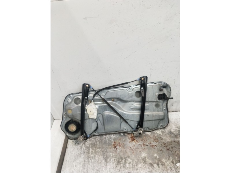 Recambio de elevalunas delantero izquierdo para volkswagen golf iv (1j1) 1.6 referencia OEM IAM 1J1959801C 3P 