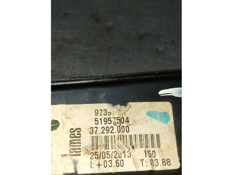 Recambio de elevalunas delantero izquierdo para fiat 500l (351_, 352_) 1.3 d multijet (199lxy1a, 199lxy11) referencia OEM IAM 51