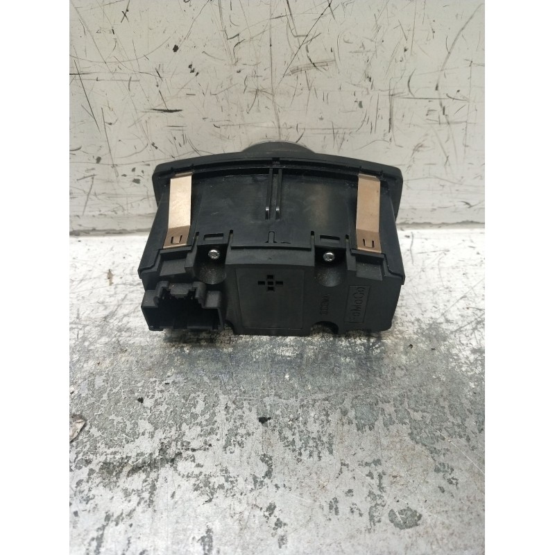 Recambio de mando luces para ford transit courier b460 furgoneta/monovolumen 1.5 tdci referencia OEM IAM AV1T13D061CD  10139914