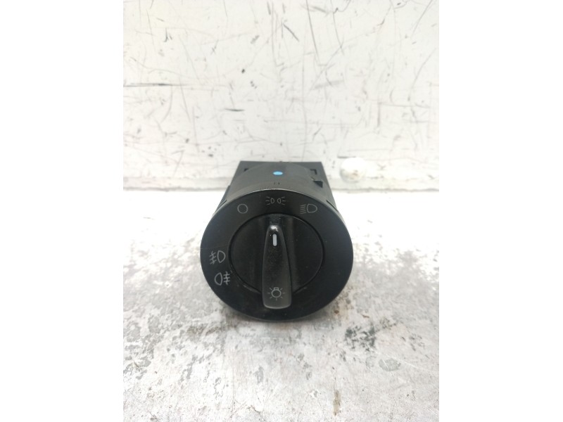 Recambio de mando luces para volkswagen golf iv (1j1) 1.6 referencia OEM IAM 1C0941531A  INTERRUPTOR
