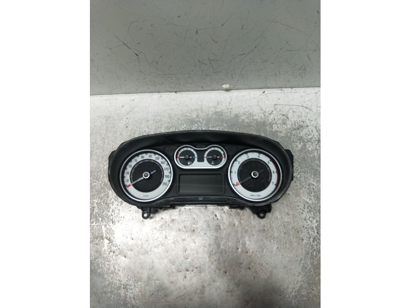 Recambio de cuadro instrumentos para fiat 500l (351_, 352_) 1.3 d multijet (199lxy1a, 199lxy11) referencia OEM IAM 51953195  A2C