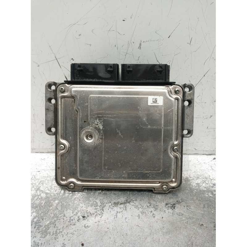 Recambio de centralita motor uce para ford transit courier b460 furgoneta/monovolumen 1.5 tdci referencia OEM IAM 081033283 FT7A
