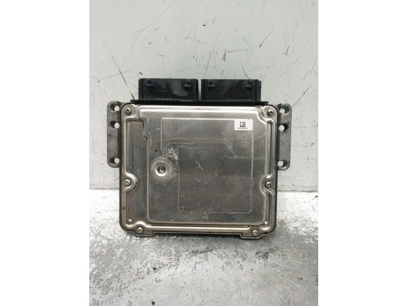 Recambio de centralita motor uce para ford transit courier b460 furgoneta/monovolumen 1.5 tdci referencia OEM IAM 081033283 FT7A