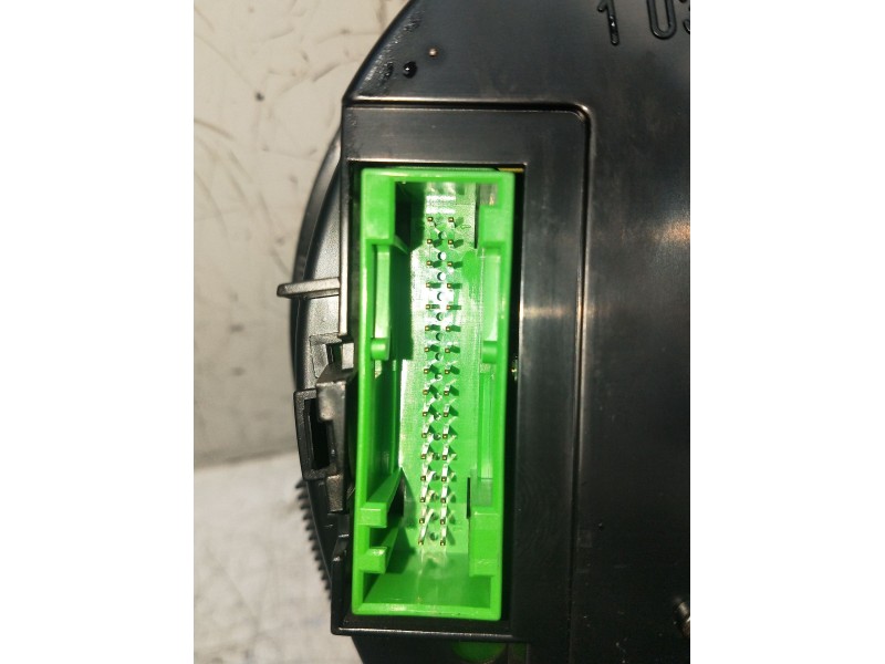 Recambio de cuadro instrumentos para volkswagen golf iv (1j1) 1.6 referencia OEM IAM 1J092080 B  